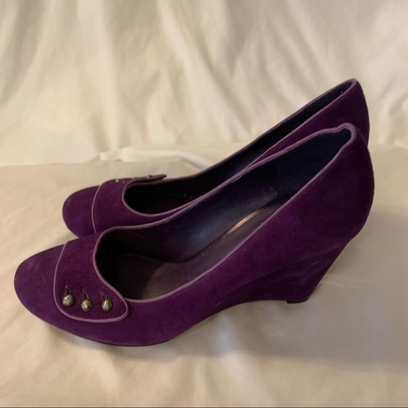 Like New BCBGeneration Rich Purple Mirtos Wedge Heels in Suede - Picture 5 of 6